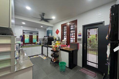 1f803525-ecb4-4726-a745-c69cbe2c6597