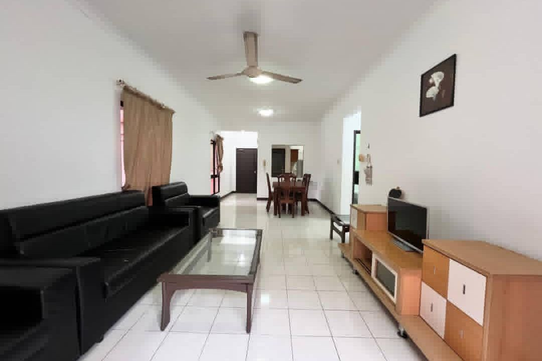 6208c5b8-7d62-439b-9326-161720a36b1d