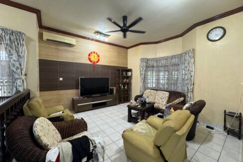 631561d4-de16-4759-8035-1c6edaf0c0ad