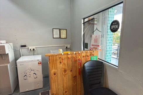 8f0ae355-ec20-453f-bec1-ba9d2add1cdd