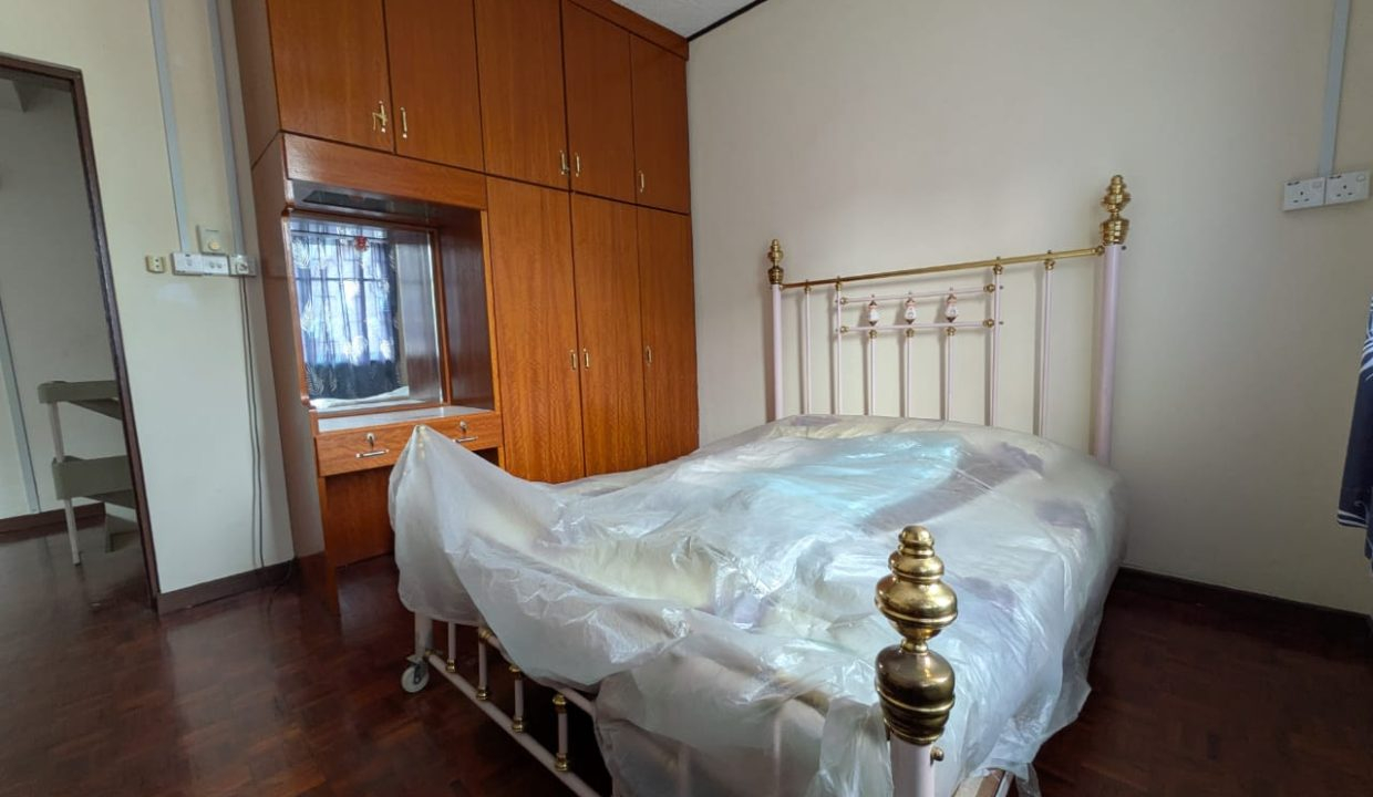 9f133e40-6cef-4663-a83b-80a3e6cba71d