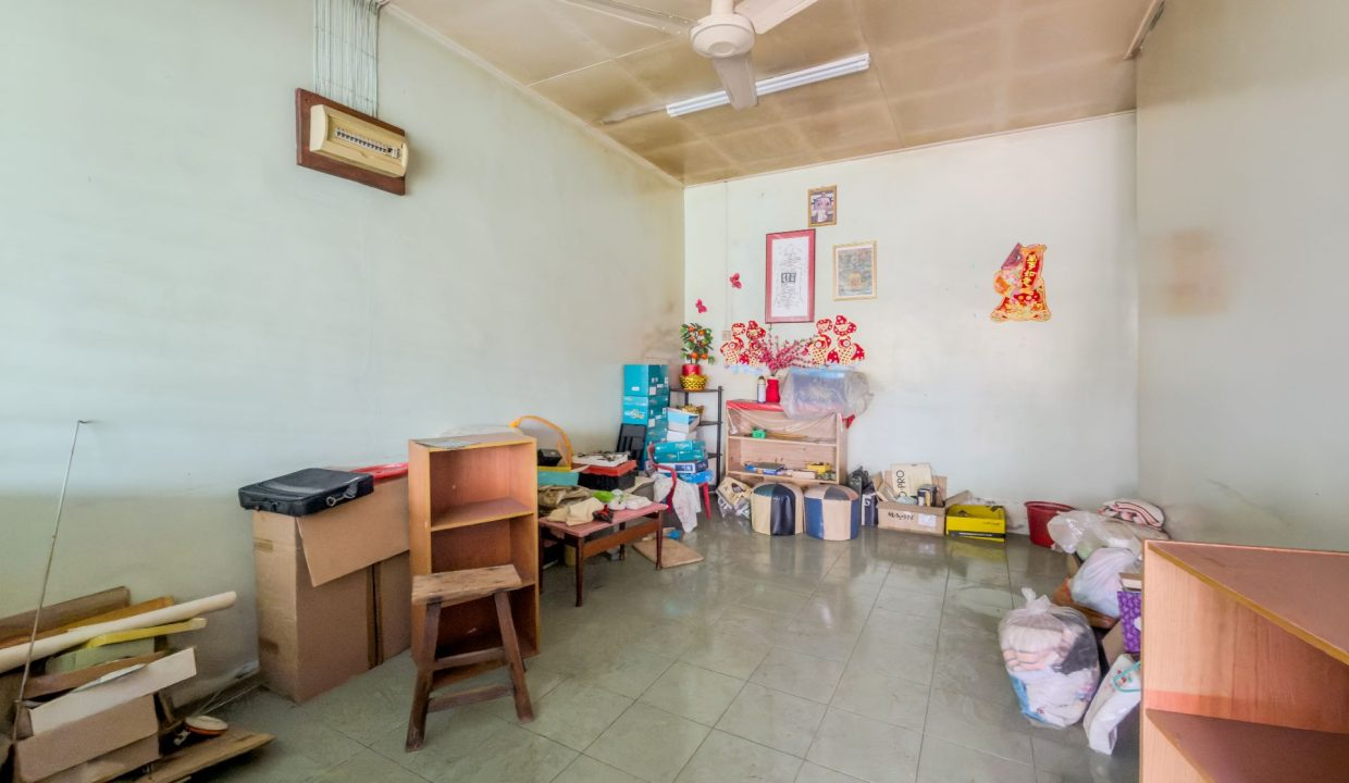 Taman Pelangi SS - Yeoh