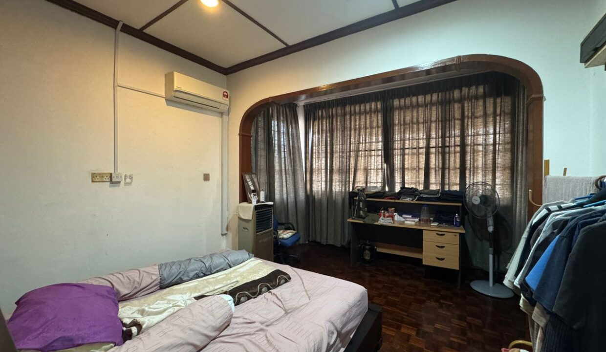 b0f0260c-d977-4648-b53f-29c55203d561