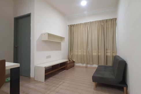 c8837981-9cb6-402c-ad0f-88bd293ae915