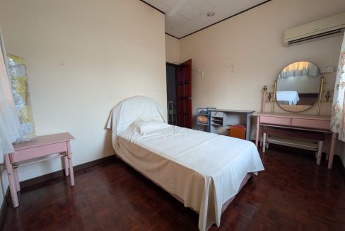 d2608809-a075-49a3-a3cd-8e2d941fad3b