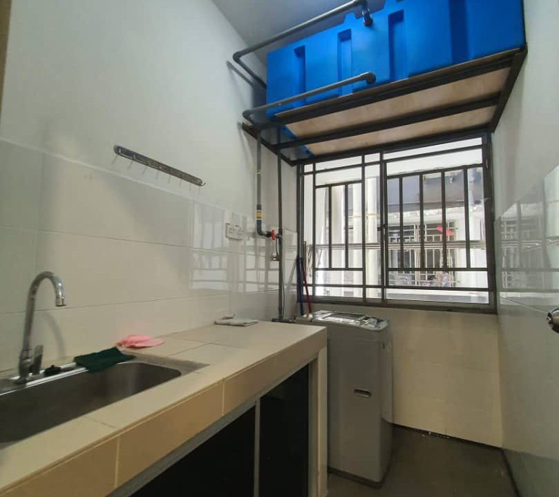 dbe5d909-fb61-407e-a7b8-ce4f17bc1565