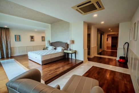 e38dcdb7-e0a3-40b4-ad0c-3438e77334b7