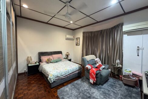 ea7c70d3-69ad-4243-b64c-ed11fcb047c2