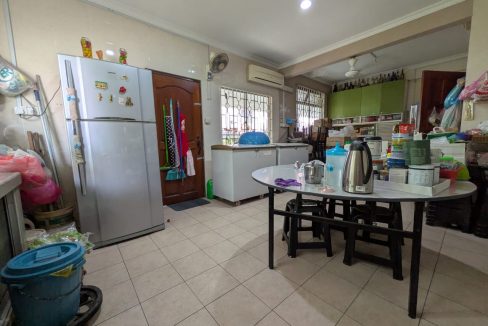 fe44249c-b4aa-4fab-922a-560fc5d07589