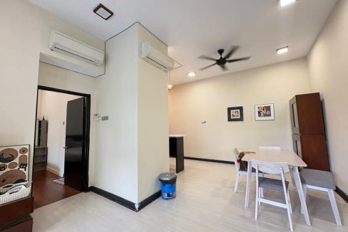 4b782d2c-fc21-4c39-8d31-2f3f9507398b