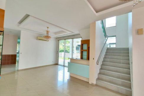 82e522db-cbbe-4b36-818f-d1d1dc045dde