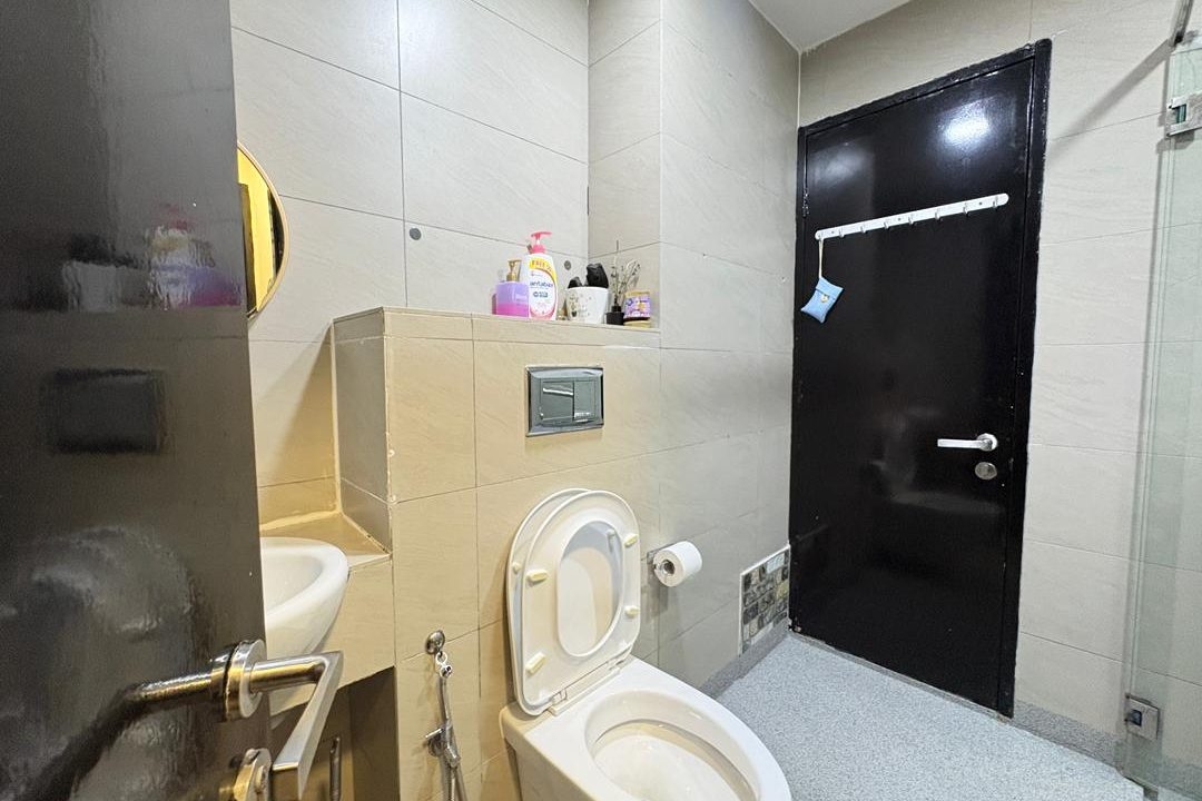 b8da50f4-2f9e-49f8-ac68-6ffb4105f929