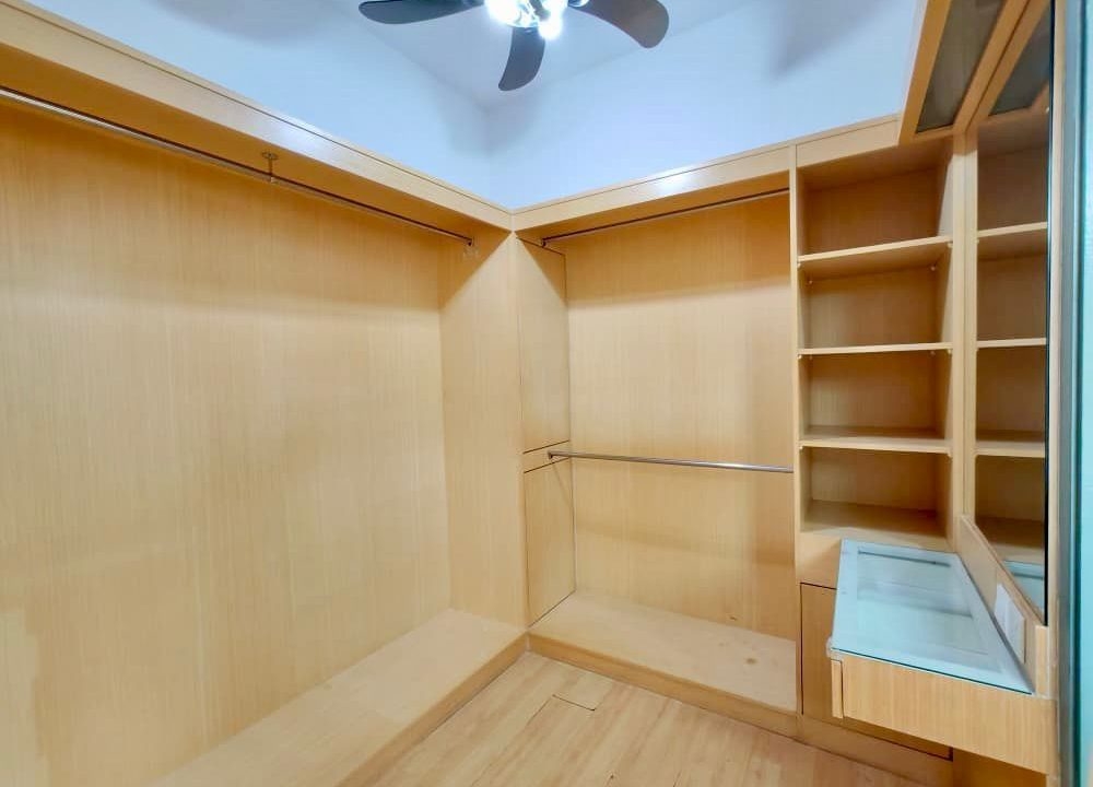 c7583838-1542-41ea-bb04-9822ee1740df