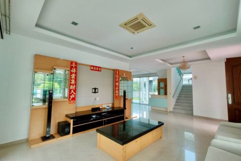 c7bc6d06-8eea-4cb8-adc6-cb2f105fc373