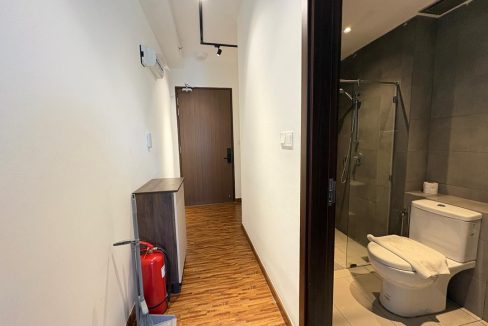 f0411b15-1f16-439d-821c-e203deb19325