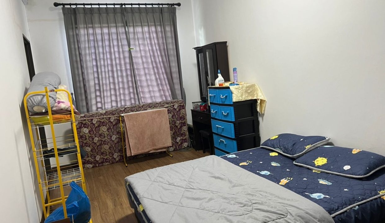 00b80a77-be30-4ae8-85c5-18b1b1964964