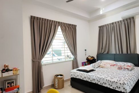 0f1da348-aefd-4a2a-a50a-c56f2a1b1edf