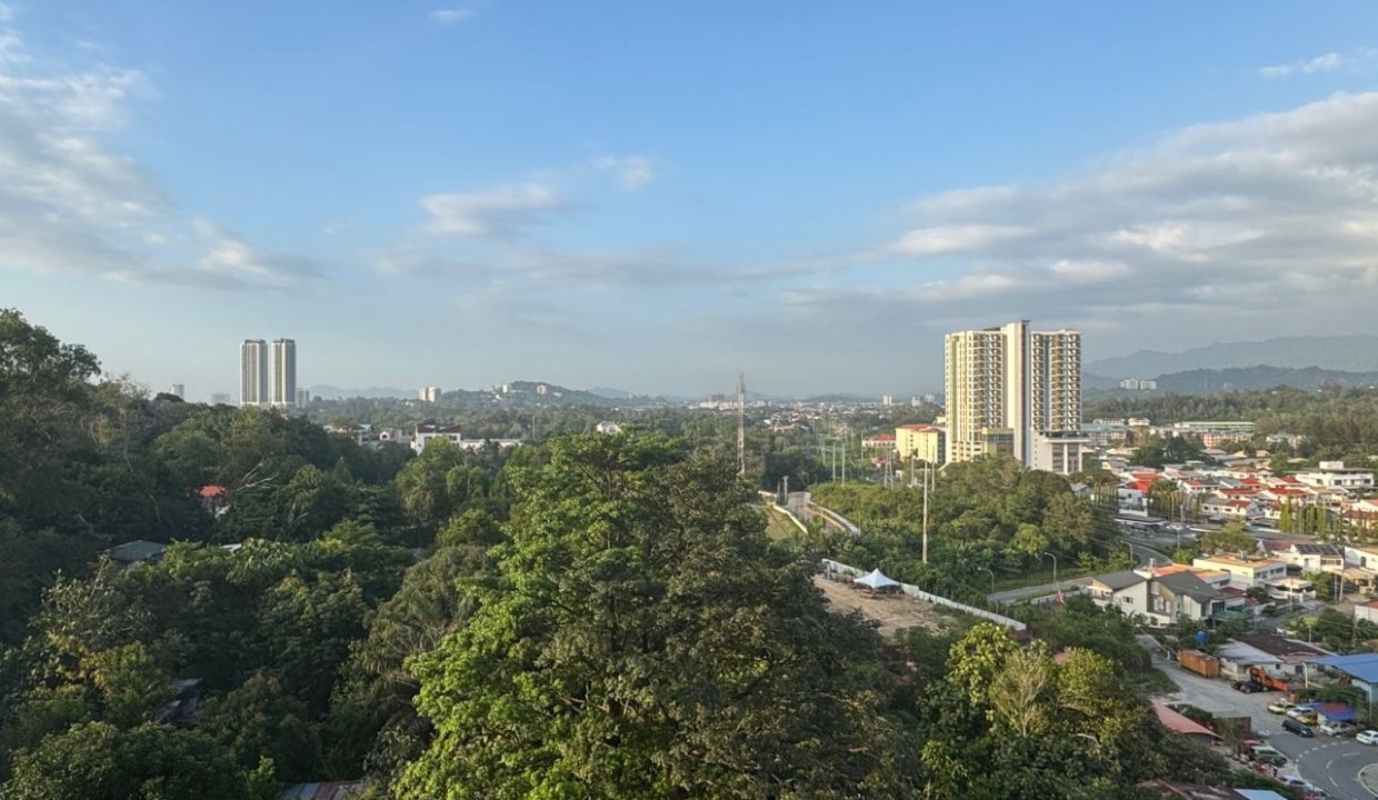 1737f4f8-d66b-42af-8cb9-0c0b13875f0a