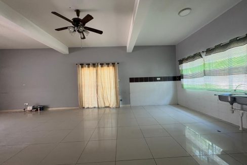 2a3bf3bd-2f21-48af-bfd7-06e2497a72fb