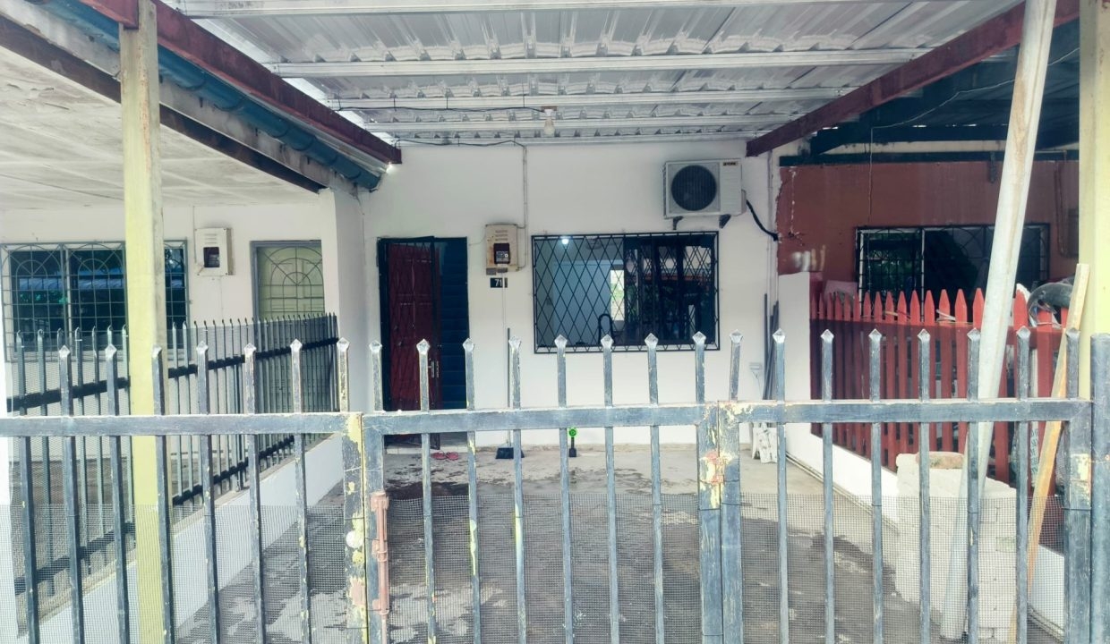 5e22913c-29c0-4bc9-a5d8-425768213909