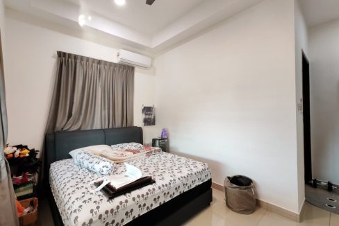 777c3720-4384-49ee-8f57-1d5312fd3199