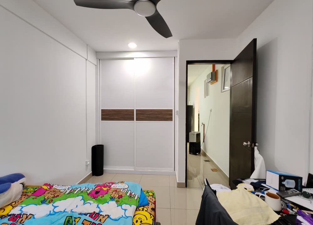 81ef5799-aad6-41f1-b6b0-0b63d34018f9