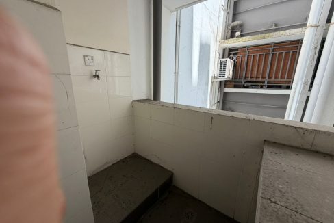 8a3e93e8-fb25-460f-b461-58b7dc343c74