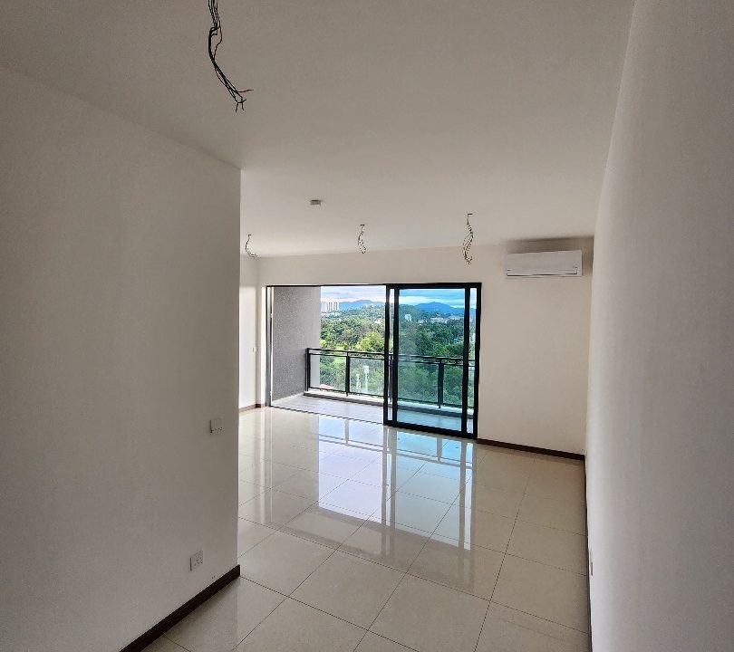 8cb302a4-6697-4663-b6a8-3f071c71caa9