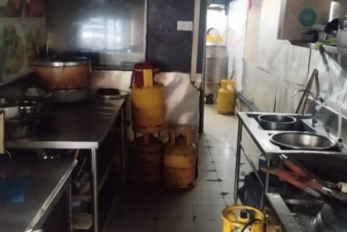 a6525527-d7ac-474e-9378-774fa9d6ba78