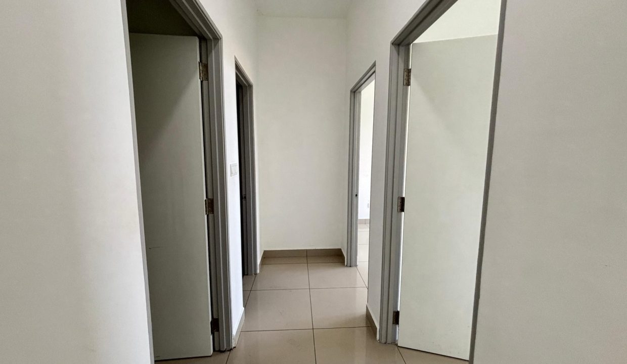 af75e371-85a3-4c21-8dca-ec78b0c81f80