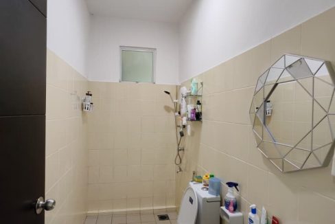 b11e5a9b-d2b8-40a4-bf61-2ee13e4140df