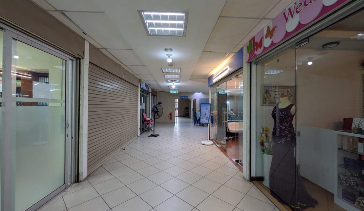 b933b2a8-9dde-4e2e-b4d1-40619ddabd97