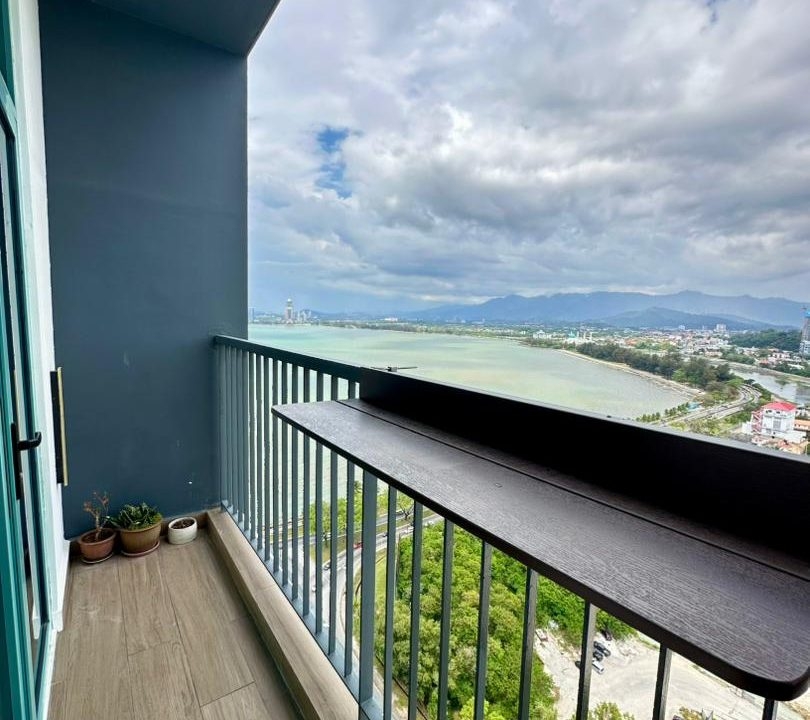 b9a4d5b2-e93d-4741-86e1-50db590fd1af