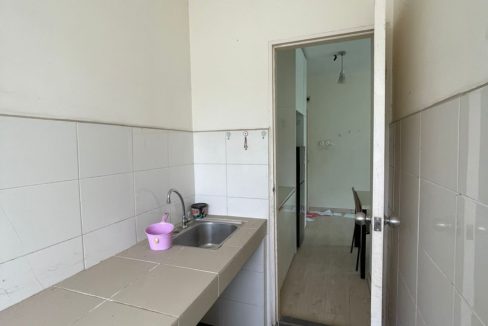 c9f0dcff-2c50-4513-8119-51d8f138e14d