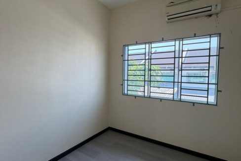 cc80138e-5a60-490e-b2e7-a0f9d233eac4