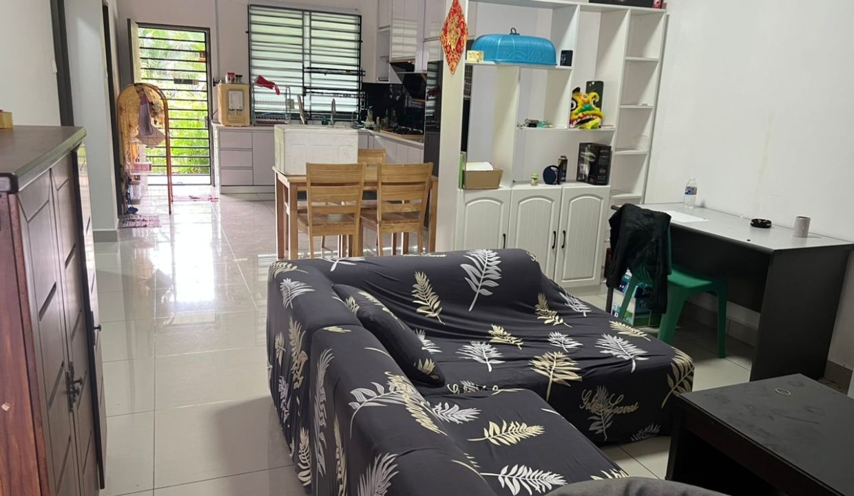 e71c8afe-6473-4c05-9601-96de24410908