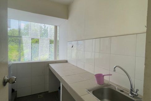 e8c17185-05f4-4e8c-9b3e-bae46d7b9724