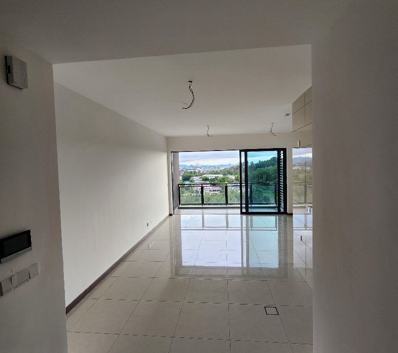 ebe8193b-5630-48bd-872e-2abf38d49e8a