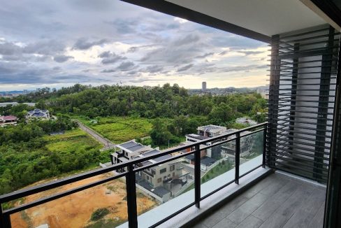 f0d0202a-9a47-4dfd-bf54-b3f3906355b6