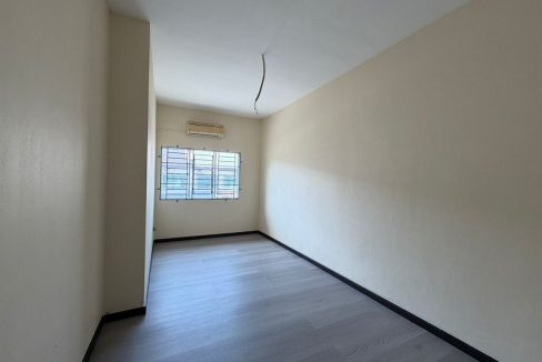 f1738d1a-5fb2-4991-8e49-4a88425a1056