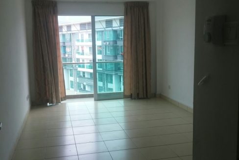 f4a5179b-6fe6-4fe8-8c8a-83602813c9be