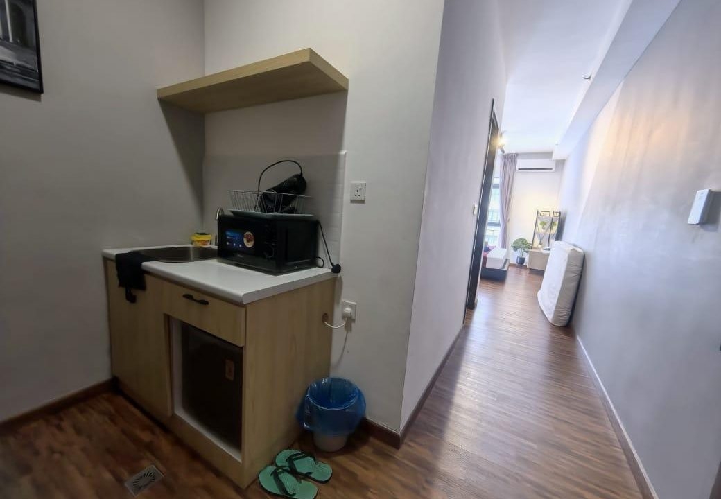 f9adeca4-95a0-44fa-b979-20366f10f26b