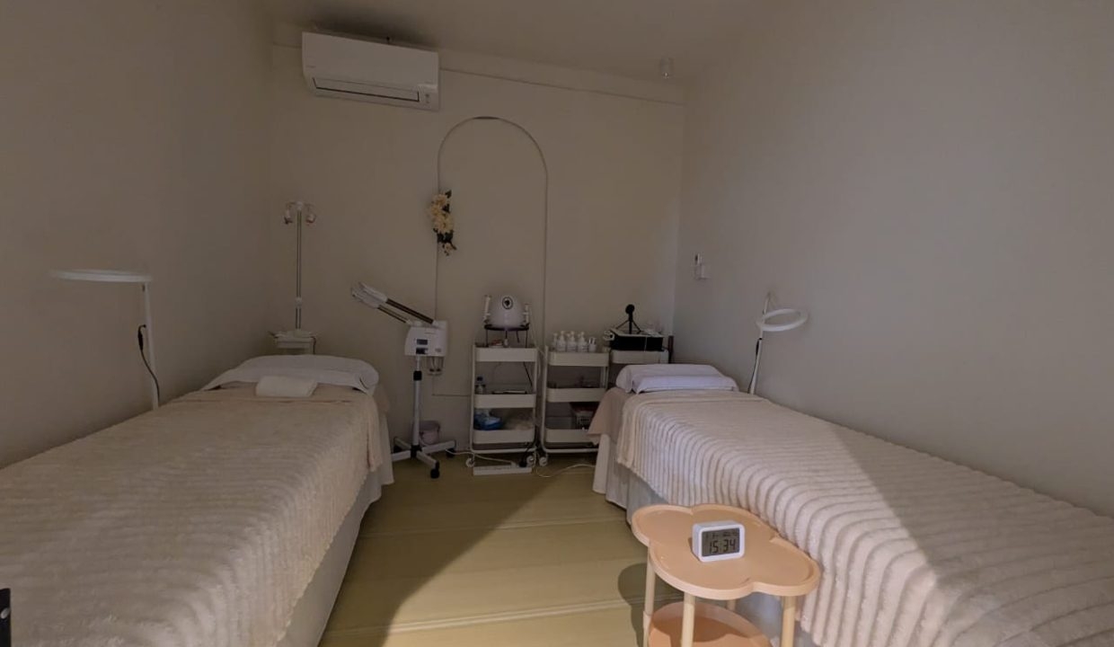 ff4b0cbd-cbf2-4240-91a3-cccd43e898bb