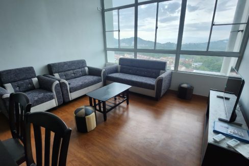 015e84da-f13d-4eac-8f09-7ca6f4e84f43