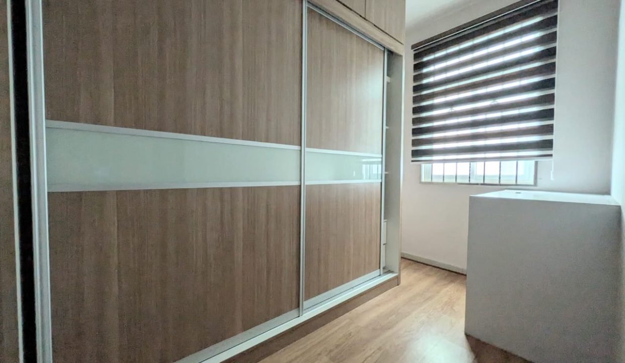 13a27db5-fa40-4e94-a222-e6dc8d946b75