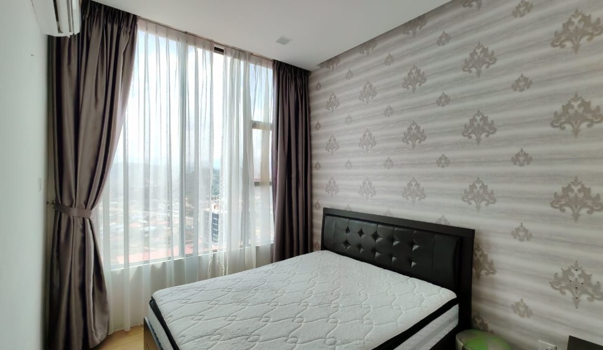 1977d3fb-ffca-49c6-af08-0850e8890110