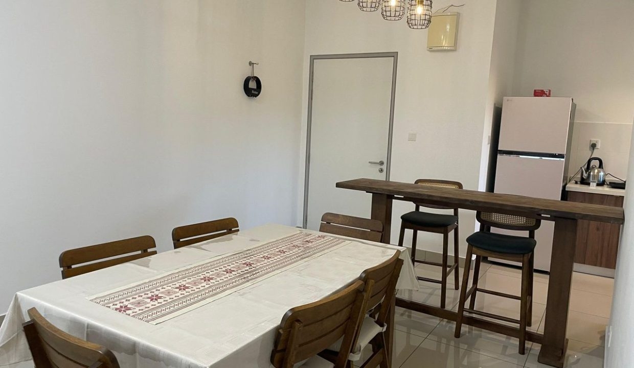 20356ca9-8352-4850-a83a-35612282459c