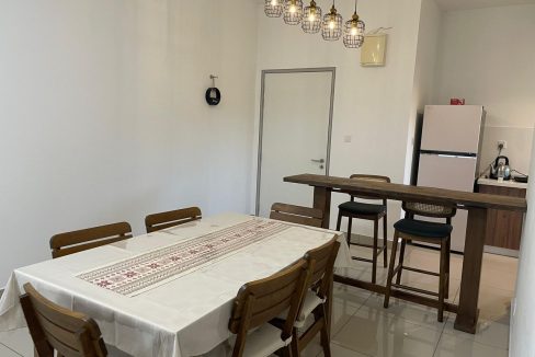 20356ca9-8352-4850-a83a-35612282459c