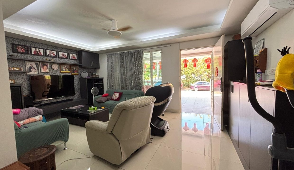 23ff41aa-46f3-4ad7-aa56-e616b9470644