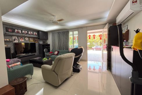 23ff41aa-46f3-4ad7-aa56-e616b9470644